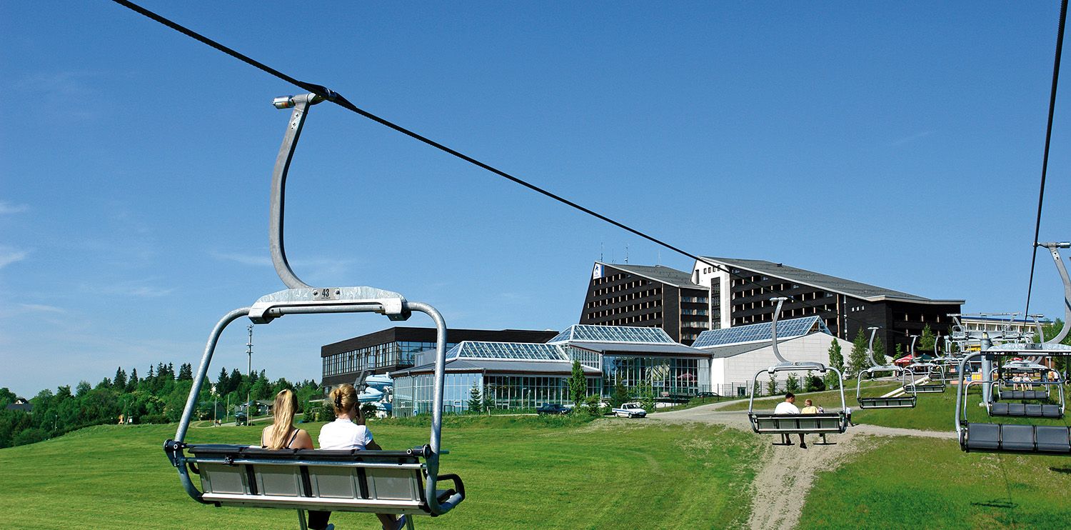  Cable car at IFA Schöneck Hotel & Ferienpark 